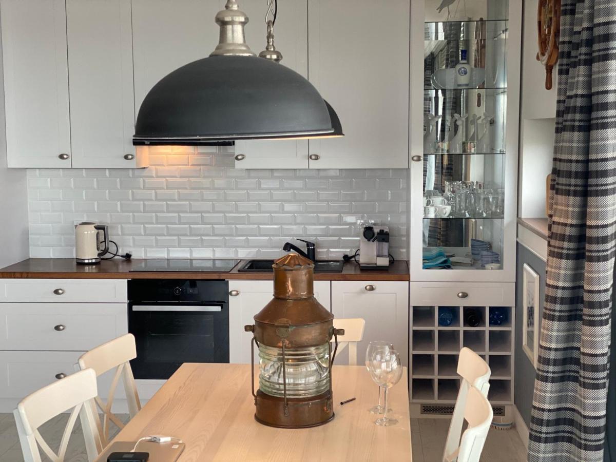 Apartament Blekitny Przy Latarni Ujście-Darłowskie エクステリア 写真